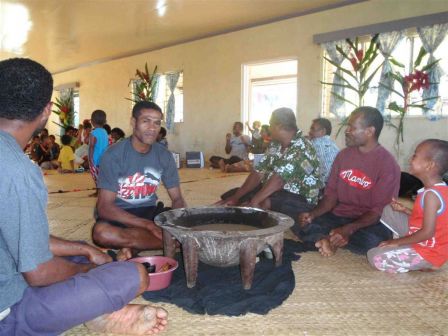 Cérémonie du kava au village Vuya